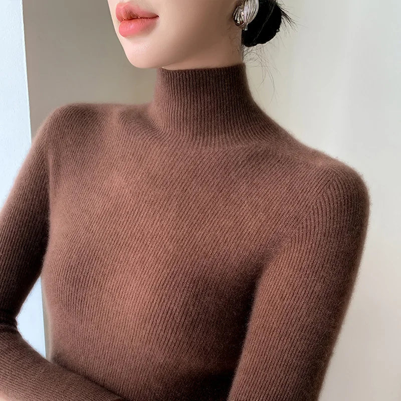 Navarita | Slim Fit High-Stretch Turtleneck Wool Sweater