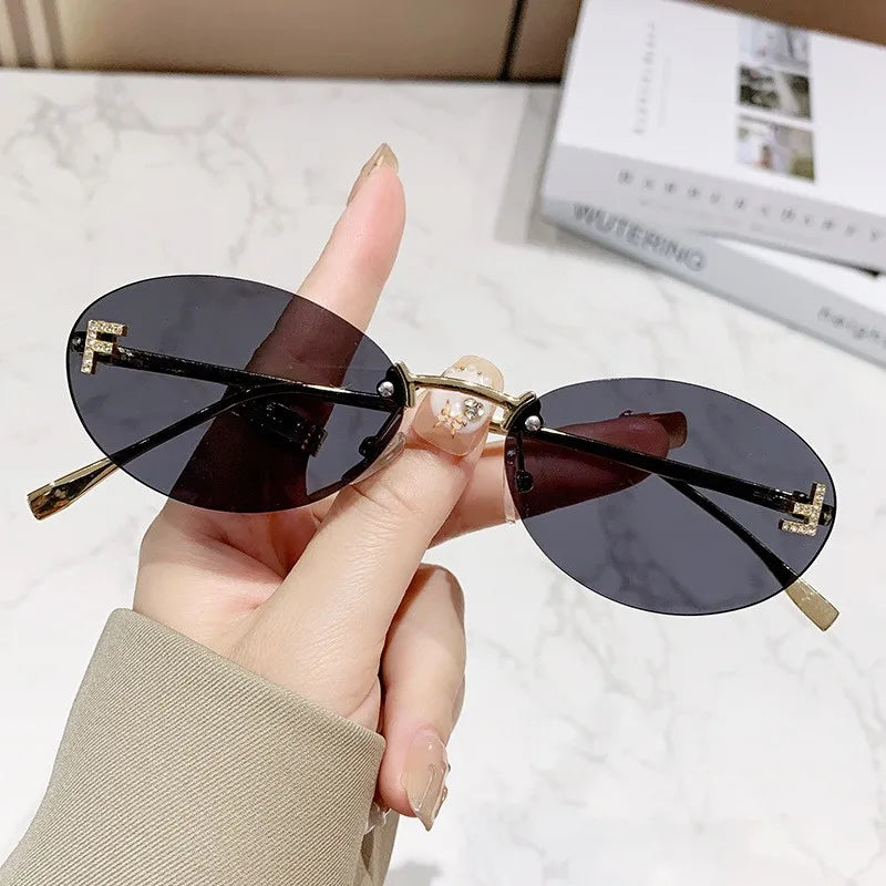 Navarita | SleekFit Oval Sunglasses