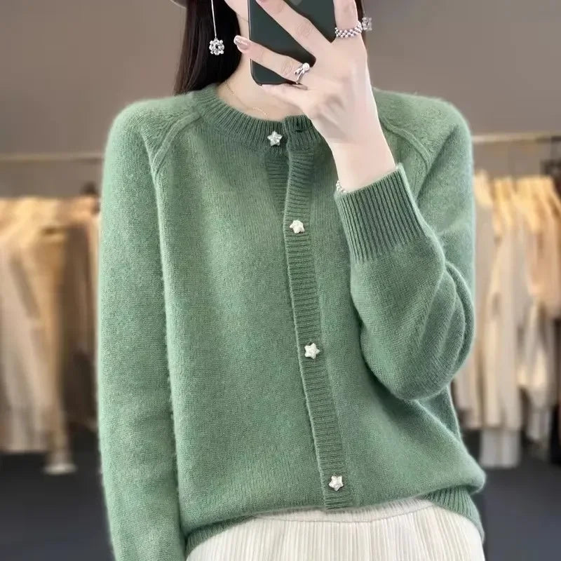 Navarita | Slim Knit Cardigan with Star Buttons