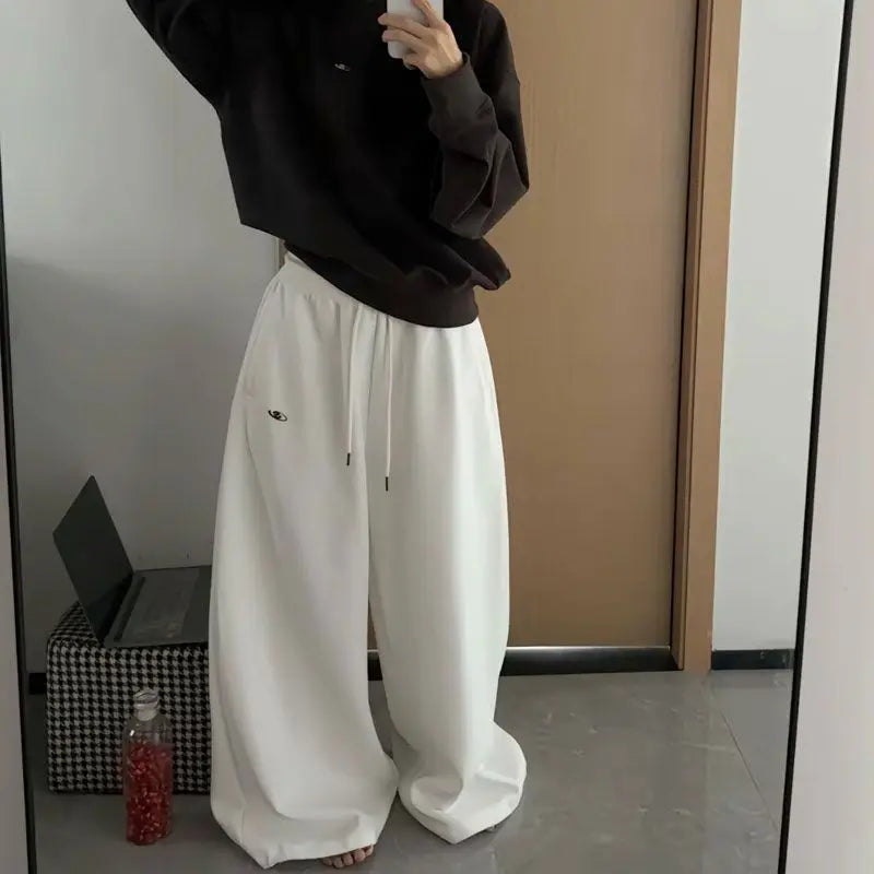 Navarita | Oversize Drawstring Cotton Joggers – Black