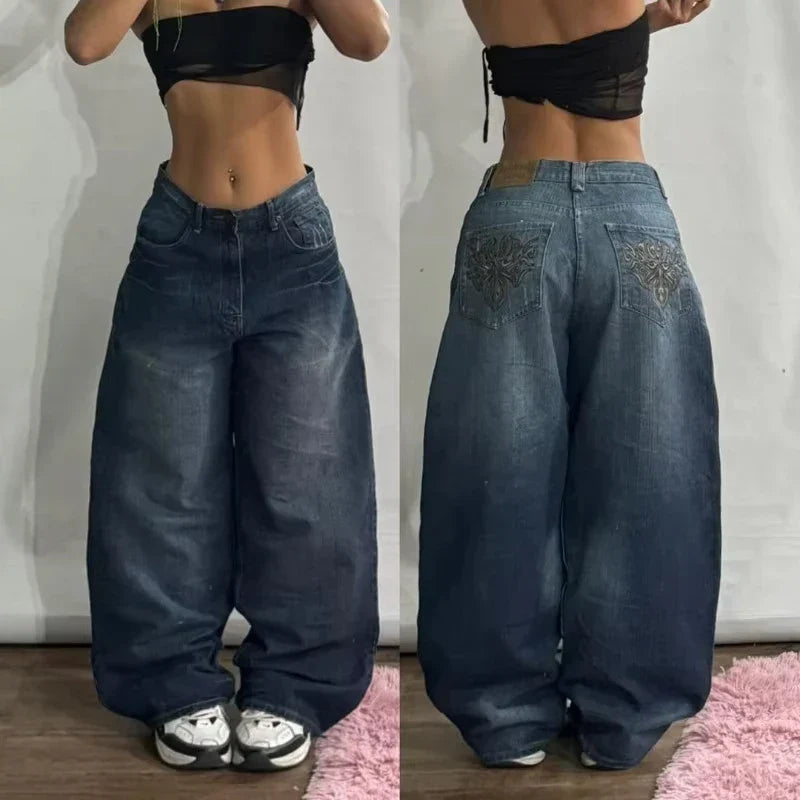 Navarita | Vintage Wide-Leg Graffiti Jeans