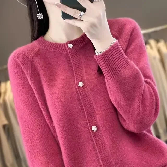 Navarita | Slim Knit Cardigan with Star Buttons