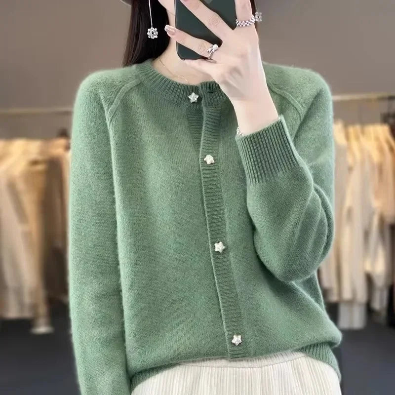 Navarita | Slim Knit Cardigan with Star Buttons