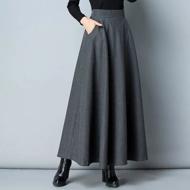 Navarita | Elegant Wool-Blend Maxi Skirt with Pockets