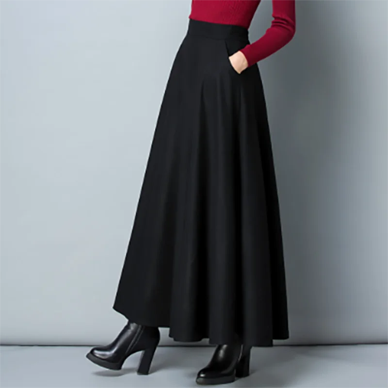 Navarita | Elegant Wool-Blend Maxi Skirt with Pockets