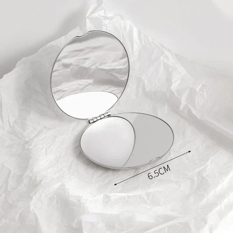 Navarita | Sleek Foldable Mirror