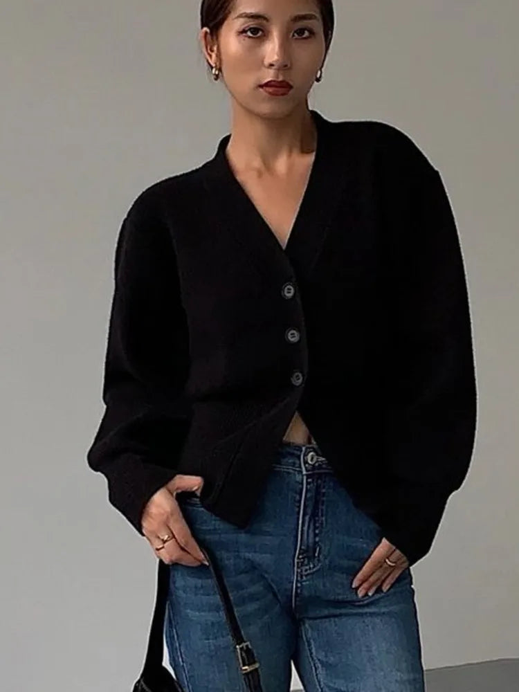 Navarita | Soft V-Neck Buttoned Knit Cardigan