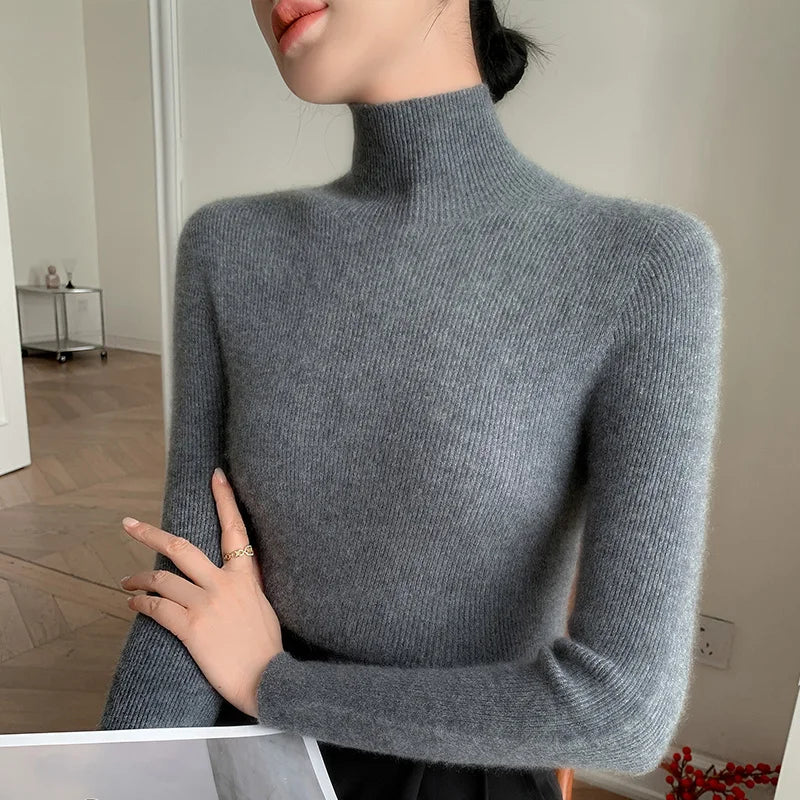 Navarita | Slim Fit High-Stretch Turtleneck Wool Sweater