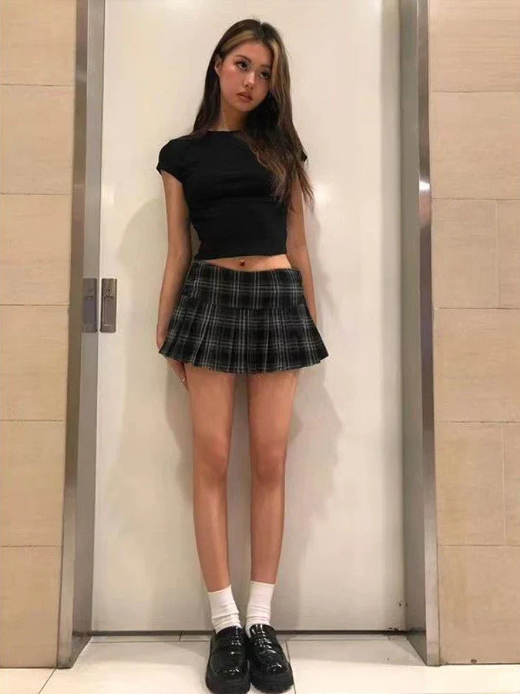 Navarita | Plaid Side Split Mini Skirt