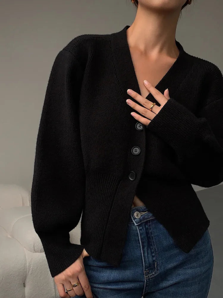 Navarita | Soft V-Neck Buttoned Knit Cardigan