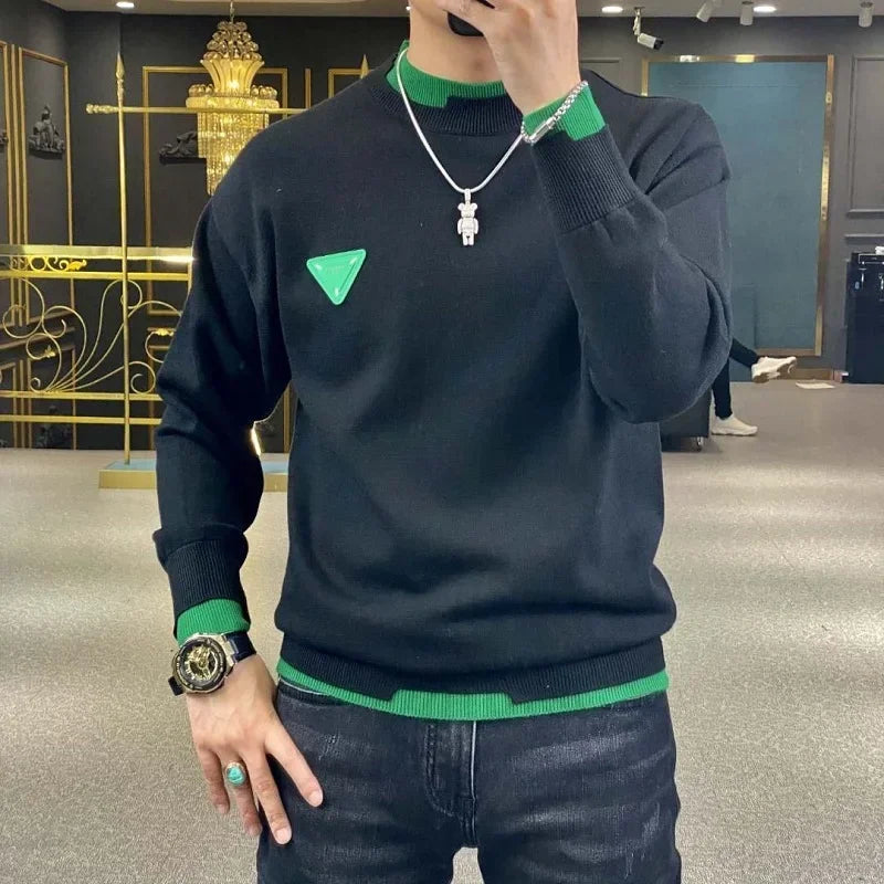 Navarita | Contrast Green Detail Knit Sweatshirt