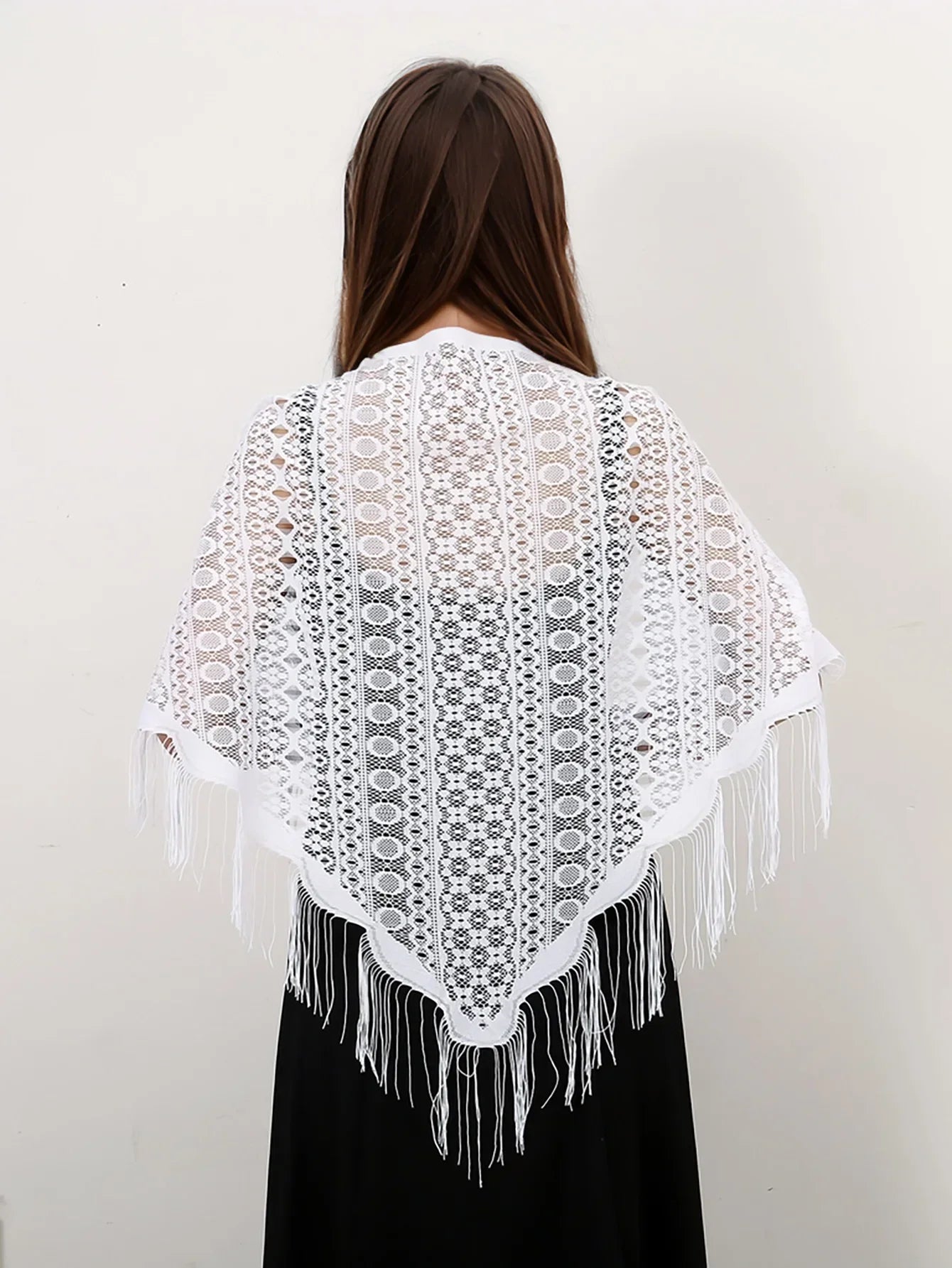 Navarita | White Lace Embroidered Shawl with Tassel Edges