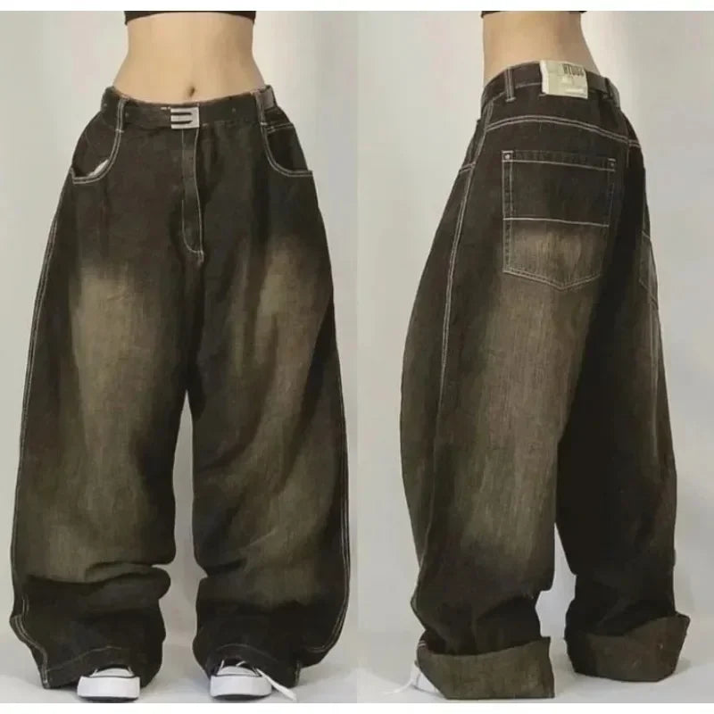 Navarita | Vintage Wide-Leg Graffiti Jeans