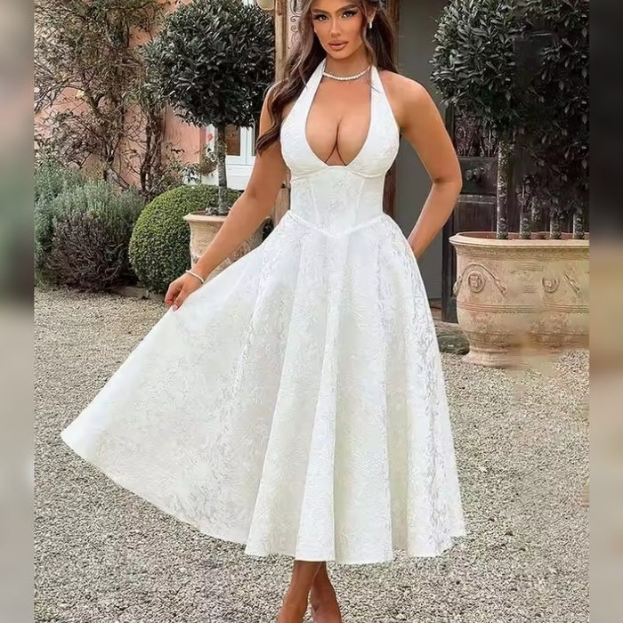 Vestido halter con vuelo – Isadora