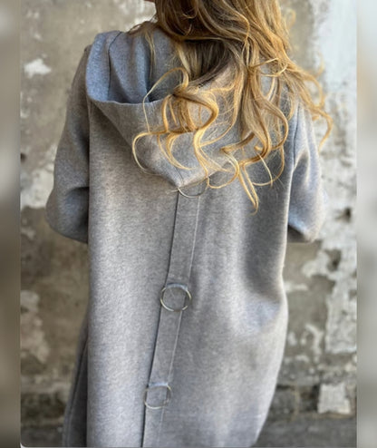 Chaqueta casual con capucha