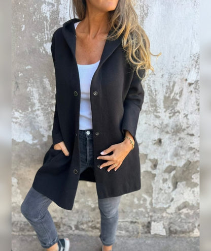 Chaqueta casual con capucha