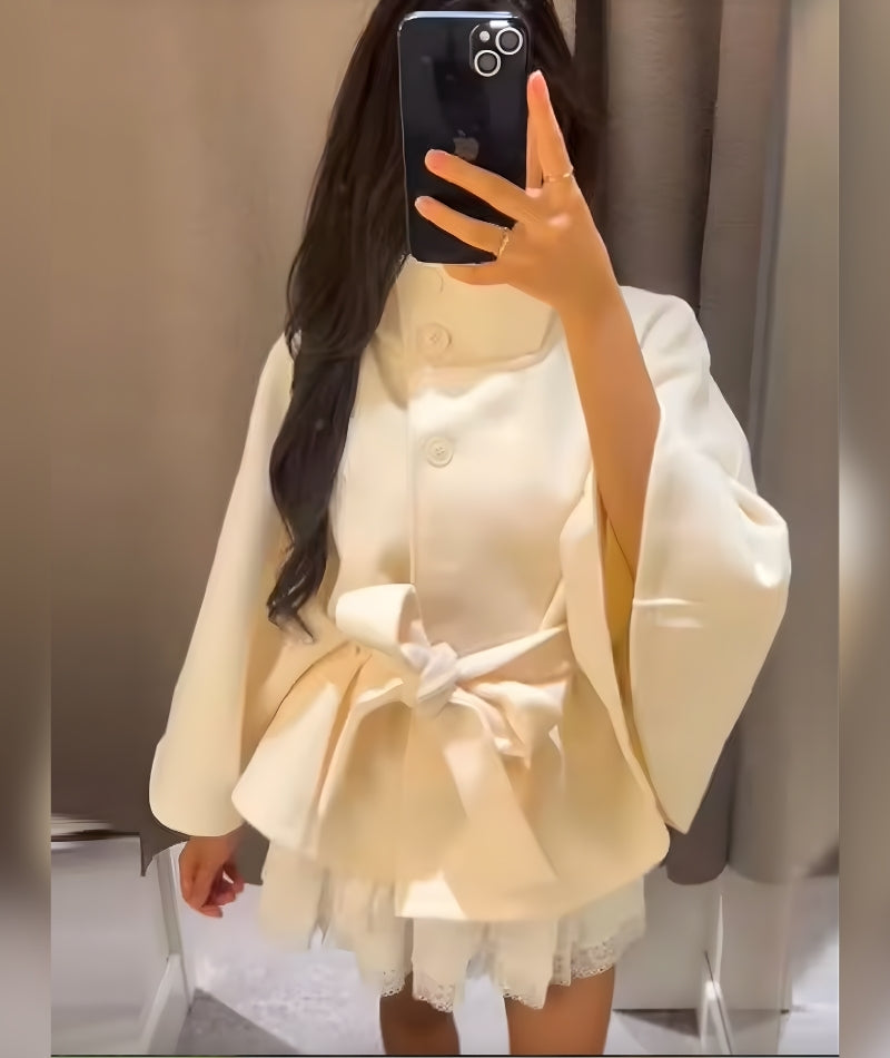 Chaqueta con cinturón – Eclipse