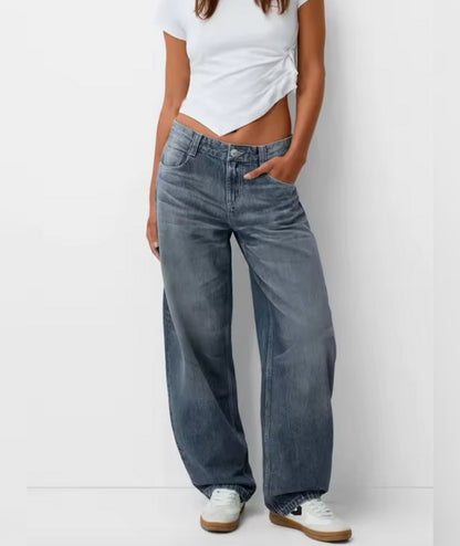 Vaqueros rectos desgastados