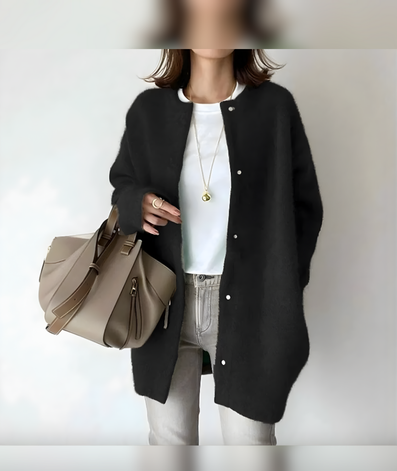 Cárdigan largo de punto suave con botones – Amara