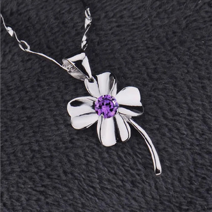 Navarita | Silver Clover Necklace