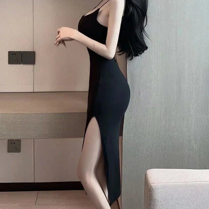 Navarita | Sleek Midnight Knit Dress