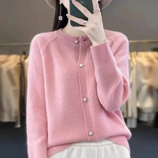 Navarita | Slim Knit Cardigan with Star Buttons