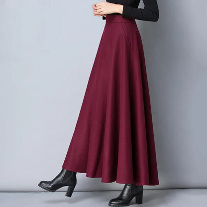 Navarita | Elegant Wool-Blend Maxi Skirt with Pockets